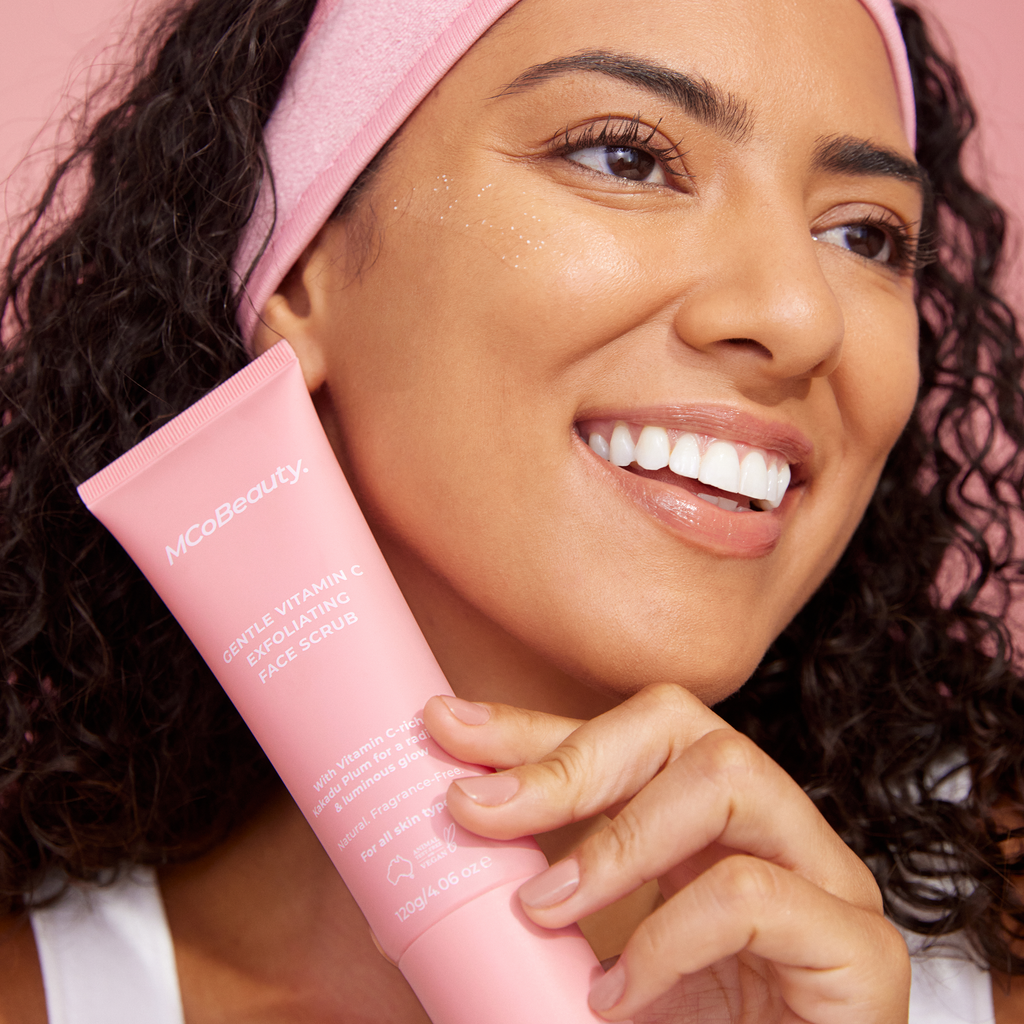 Gentle Vitamin C Exfoliating Face Scrub MCoBeauty